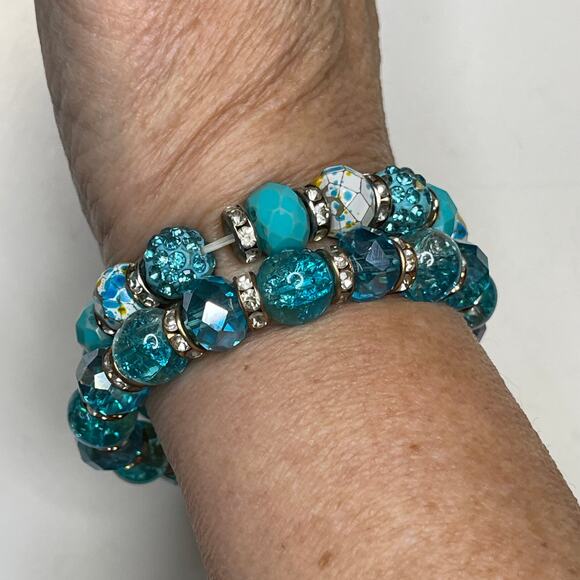 Bracelets beaded stretch style turquoise blue colored chunky versatile - Picture 5 of 8